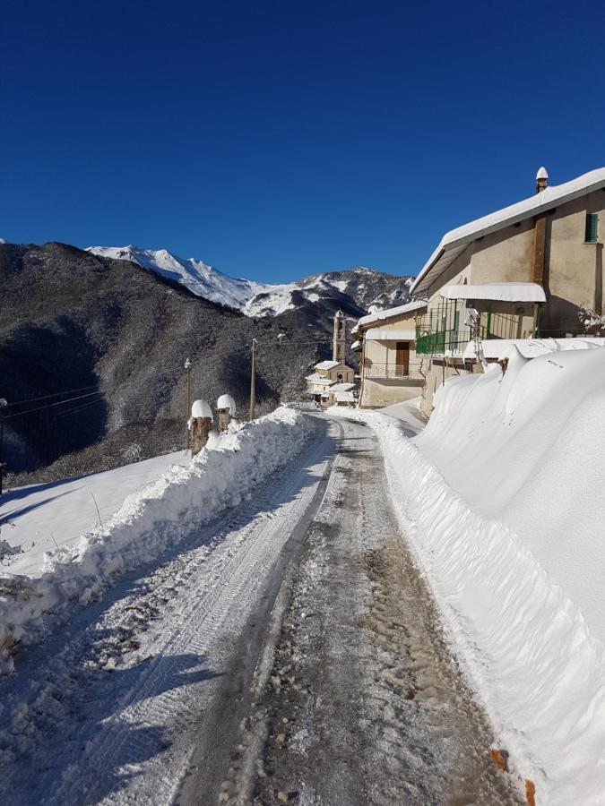 Chalets Mongioie Pra Di Roburent San Giacomo  Exterior photo